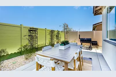 17646 Bassets Street, Hesperia, CA 92345 - Photo 22