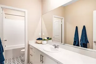 17646 Bassets St, Hesperia, CA 92345 - Photo 8