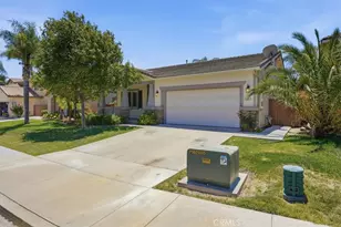 32831 Aden, Temecula, CA 92592 - Photo 2