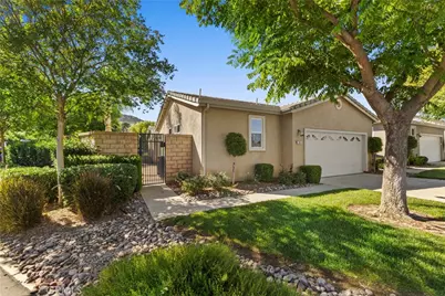 196 Four Seasons Boulevard, Hemet, CA 92545 - Photo 6