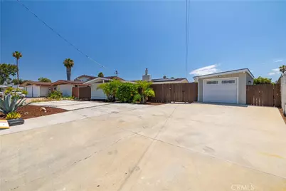325 Salina Court, Vista, CA 92083 - Photo 4