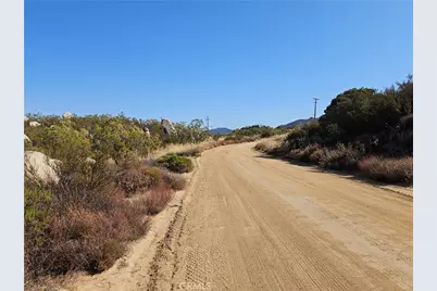 41173 Rocky Valley Way, Aguanga, CA 92536 - Photo 18