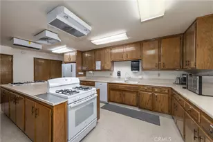 1250 N Kirby Street, Hemet, CA 92545 - Photo 20