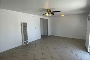 20365 Broken Bow, Apple Valley, CA 92307 - Photo 6