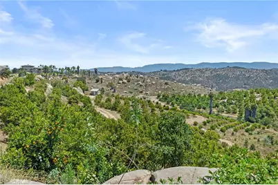 1252 Rancho Luiseno, Escondido, CA 92026 - Photo 32