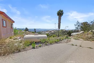 1252 Rancho Luiseno, Escondido, CA 92026 - Photo 18