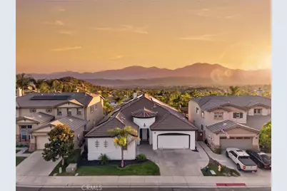 35685 Abelia, Murrieta, CA 92562 - Photo 2