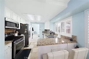 23755 Cork Oak Cir, Murrieta, CA 92562 - Photo 24