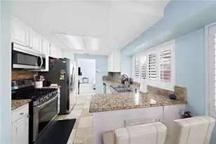 23755 Cork Oak Cir, Murrieta, CA 92562 - Photo 12