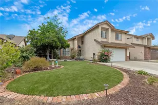 23755 Cork Oak Cir, Murrieta, CA 92562 - Photo 6