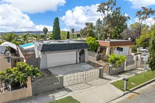 395 Calle Mariposa, Oceanside, CA 92057 - Photo 24