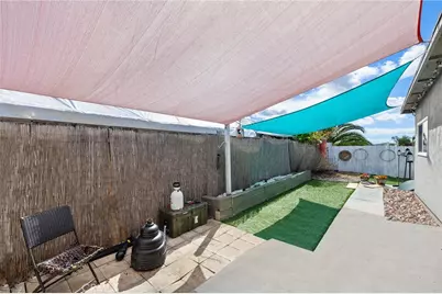 395 Calle Mariposa, Oceanside, CA 92057 - Photo 18