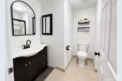 342 E Gilmore Drive, Corona, CA 92879 - Photo 16