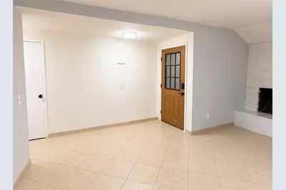 342 E Gilmore Drive, Corona, CA 92879 - Photo 4