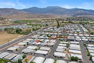 881 N Lake, Hemet, CA 92544 - Photo 32