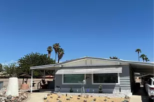 996 San Francisco, Hemet, CA 92543 - Photo 1