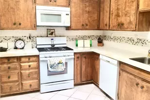 26064 Verde Grande Ct, Menifee, CA 92586 - Photo 6