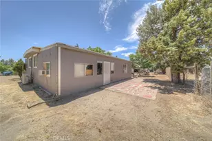 38071 Whitmore, Anza, CA 92539 - Photo 8