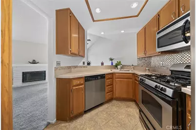 983 Stonecrest Street, Hemet, CA 92545 - Photo 8