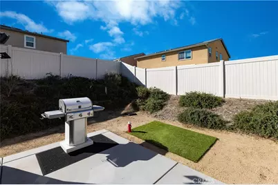 32721 Richardson St, Menifee, CA 92584 - Photo 36