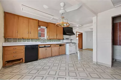 1215 E 39th Street, San Bernardino, CA 92404 - Photo 22