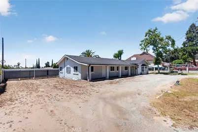 1215 E 39th Street, San Bernardino, CA 92404 - Photo 8