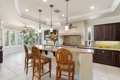 3349 Mendenaro Court, Fallbrook, CA 92028 - Photo 10