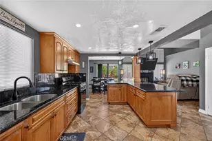 39502 Cedarwood Dr, Murrieta, CA 92563 - Photo 10