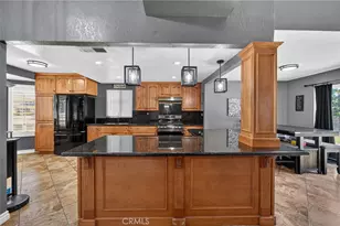 39502 Cedarwood Dr, Murrieta, CA 92563 - Photo 2