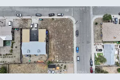 8 S Alessandro Avenue, San Jacinto, CA 92583 - Photo 2