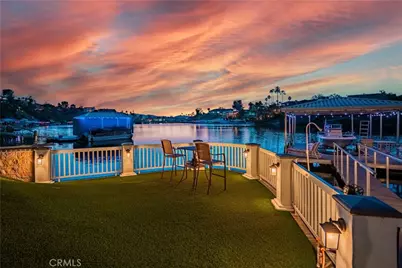 22700 Running Rabbit Court, Canyon Lake, CA 92587 - Photo 12