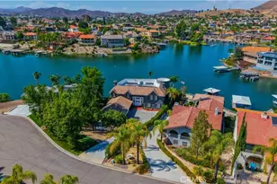 22700 Running Rabbit Ct, Canyon Lake, CA 92587 - Photo 14