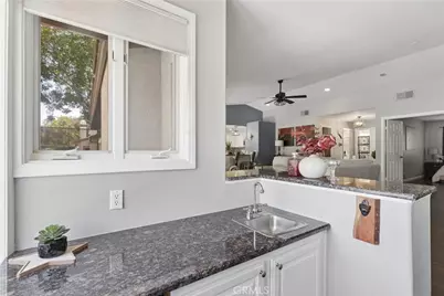 38321 Oaktree, Murrieta, CA 92562 - Photo 24