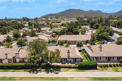 38321 Oaktree, Murrieta, CA 92562 - Photo 32