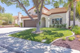 36142 Provence, Murrieta, CA 92562 - Photo 2