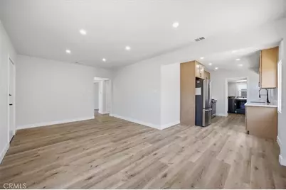 1636 S Ridgeley, Los Angeles, CA 90019 - Photo 6