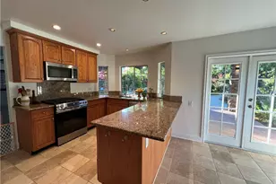 30585 Colina Verde, Temecula, CA 92592 - Photo 8