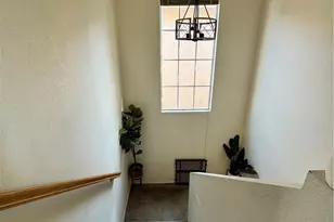 39536 Sarah Dr, Temecula, CA 92591 - Photo 20