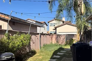 39536 Sarah Dr, Temecula, CA 92591 - Photo 22