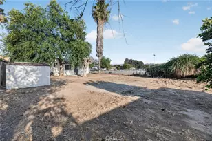 531 S Thompson St, Hemet, CA 92543 - Photo 28