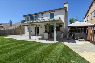 30414 De Caron, Murrieta, CA 92563 - Photo 32