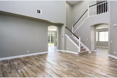 30414 De Caron, Murrieta, CA 92563 - Photo 4