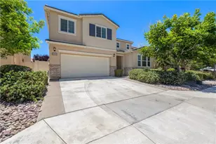 24185 Chestnut Oak St, Murrieta, CA 92562 - Photo 4