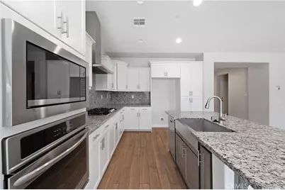 24185 Chestnut Oak Street, Murrieta, CA 92562 - Photo 10