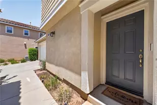1365 Sunset Pl, Beaumont, CA 92223 - Photo 4