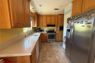 449 Highland Vista, Perris, CA 92570 - Photo 18