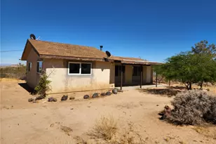 568 Jemez, Yucca Valley, CA 92284 - Photo 2