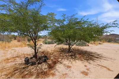 568 Jemez, Yucca Valley, CA 92284 - Photo 16