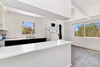 568 Jemez, Yucca Valley, CA 92284 - Photo 32