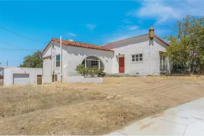 1103 W Sumner, Lake Elsinore, CA 92530 - Photo 2